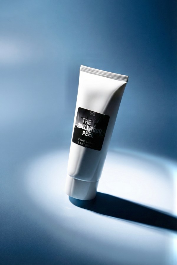 MÖ Hollywood Laser Peel